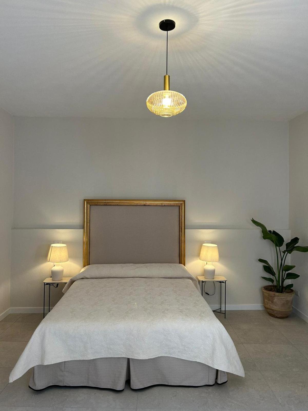 Notus Rooms Noto Exterior photo